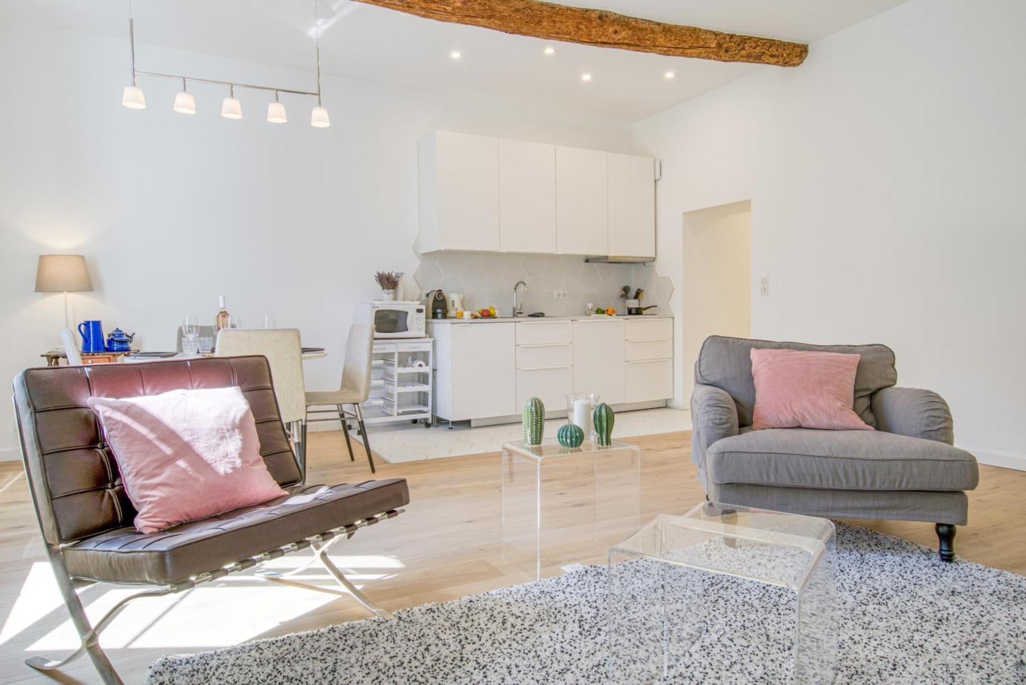 St Jobis - Charmant Appartement, Moderne Et Refait A Neuf, Vieux-نيس المظهر الخارجي الصورة